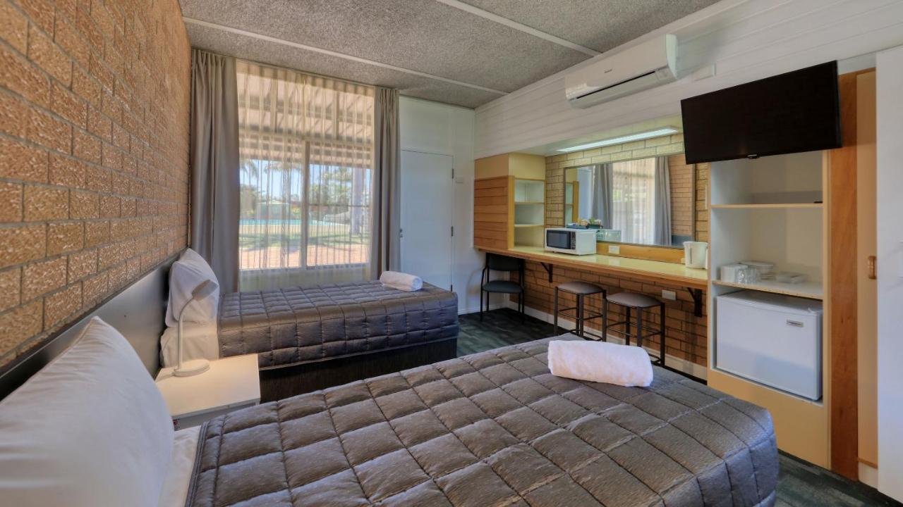 Goondiwindi Motel Екстер'єр фото