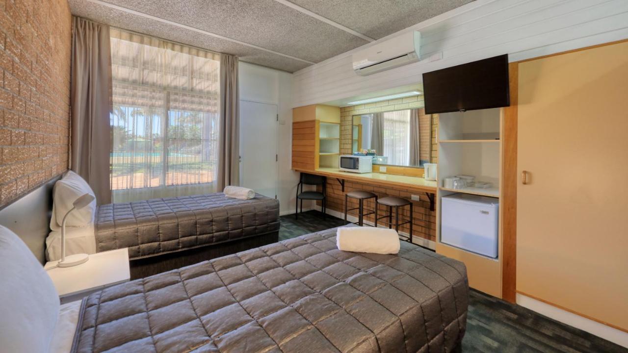 Goondiwindi Motel Екстер'єр фото